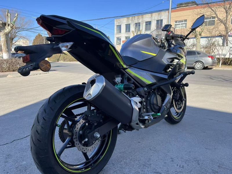 二手川崎Ninja 400