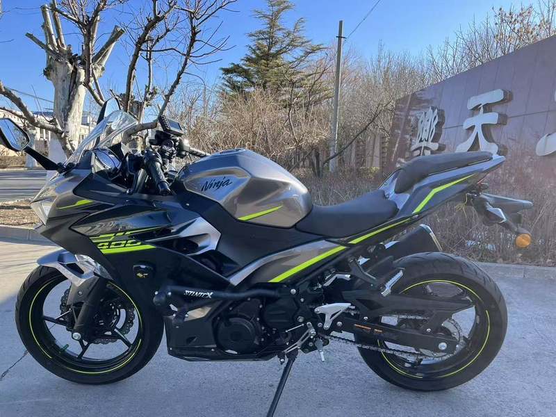 二手川崎Ninja 400