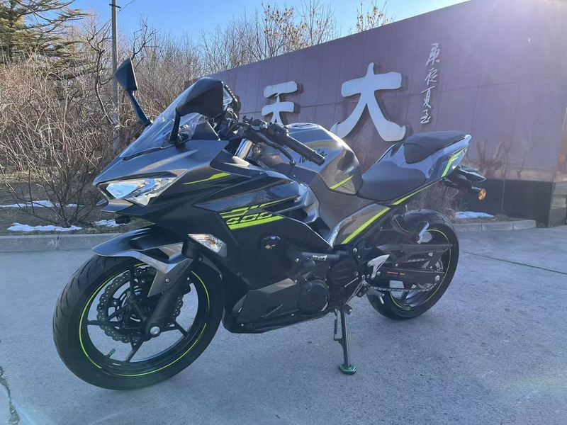二手川崎Ninja 400