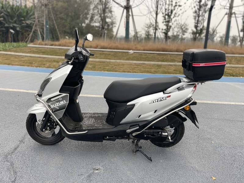 二手济南铃木UY125