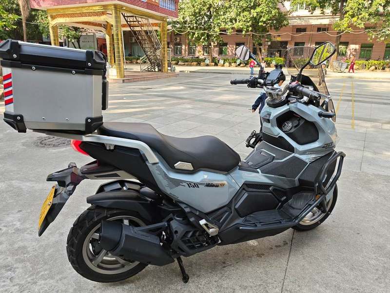 二手三阳哈士奇 Husky ADV150