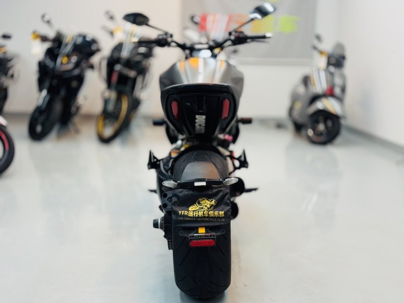 二手杜卡迪Diavel 