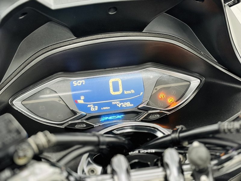 二手五羊本田PCX