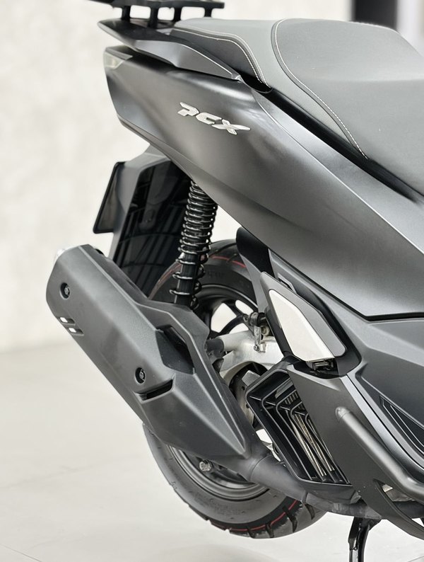 二手五羊本田PCX