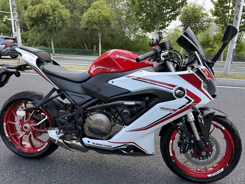 二手QJMOTOR赛400