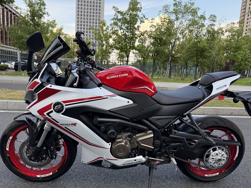 二手QJMOTOR赛400