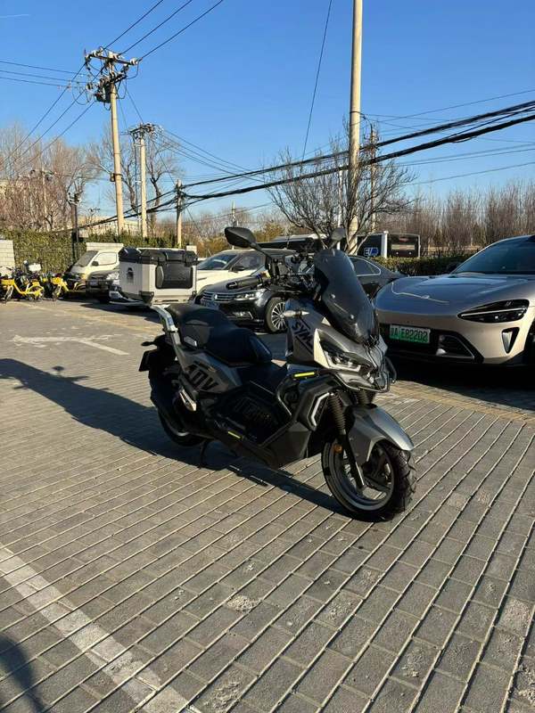 二手三阳哈士奇 Husky ADV150