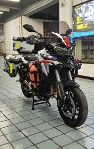 二手贝纳利TRK702