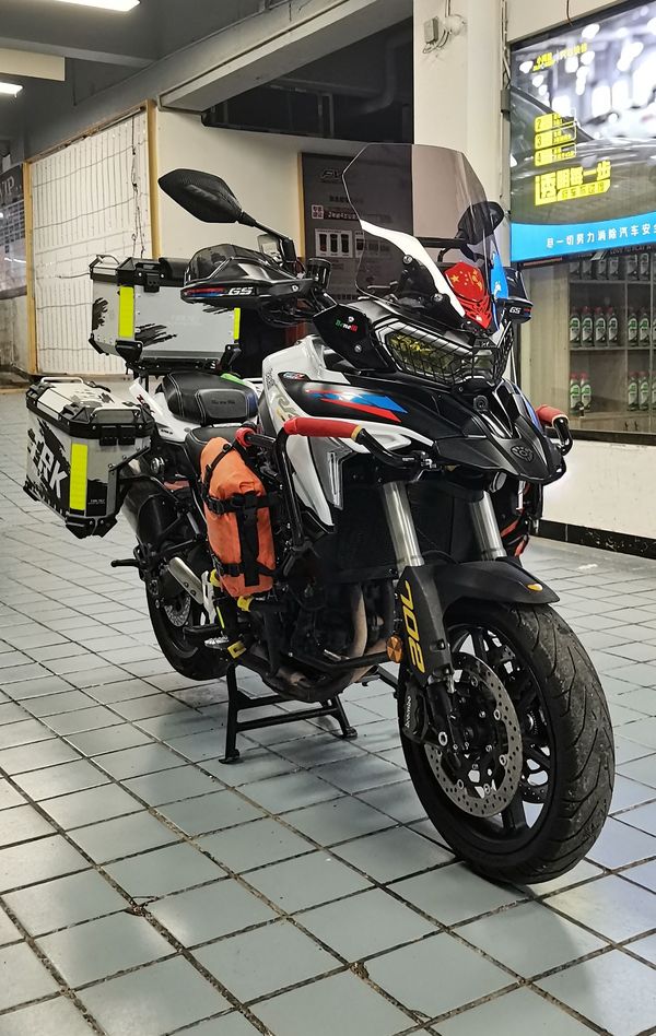 二手贝纳利TRK702