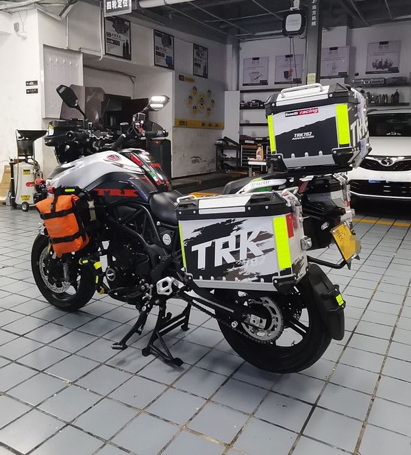 二手贝纳利TRK702