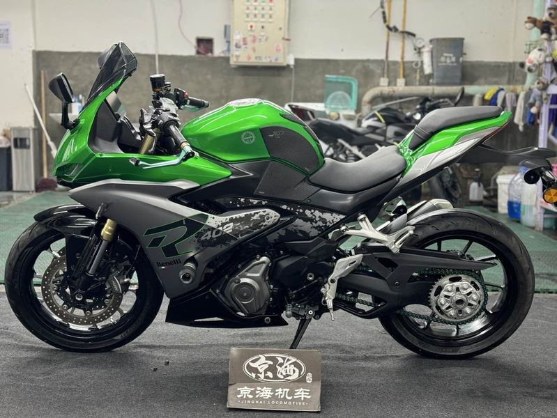 二手贝纳利龙卷风 Tornado 402R