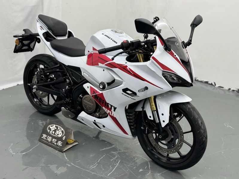 二手QJMOTOR赛250