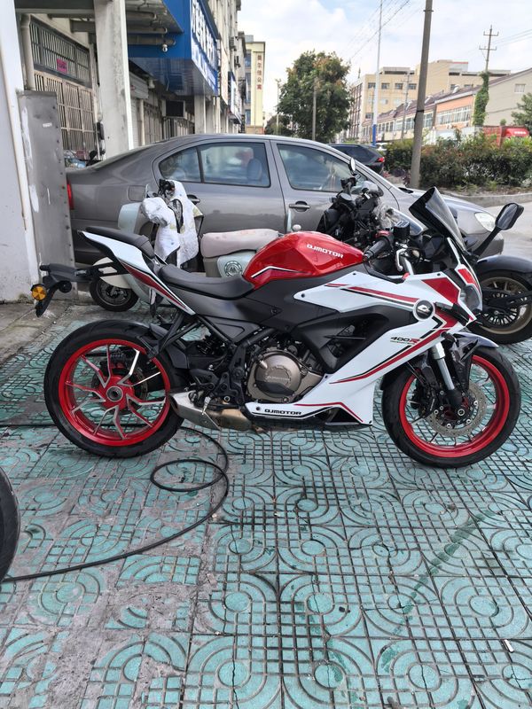 二手QJMOTOR赛400