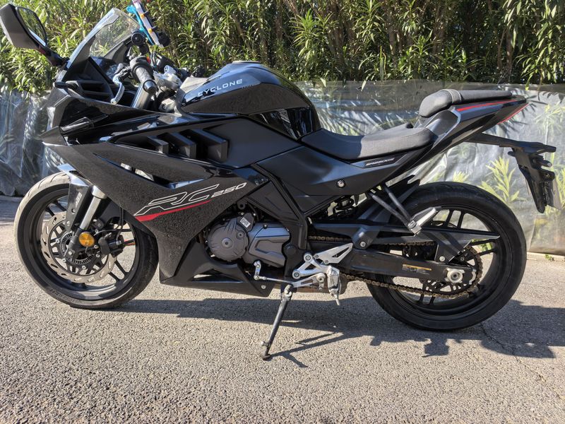 二手赛科龙RC250