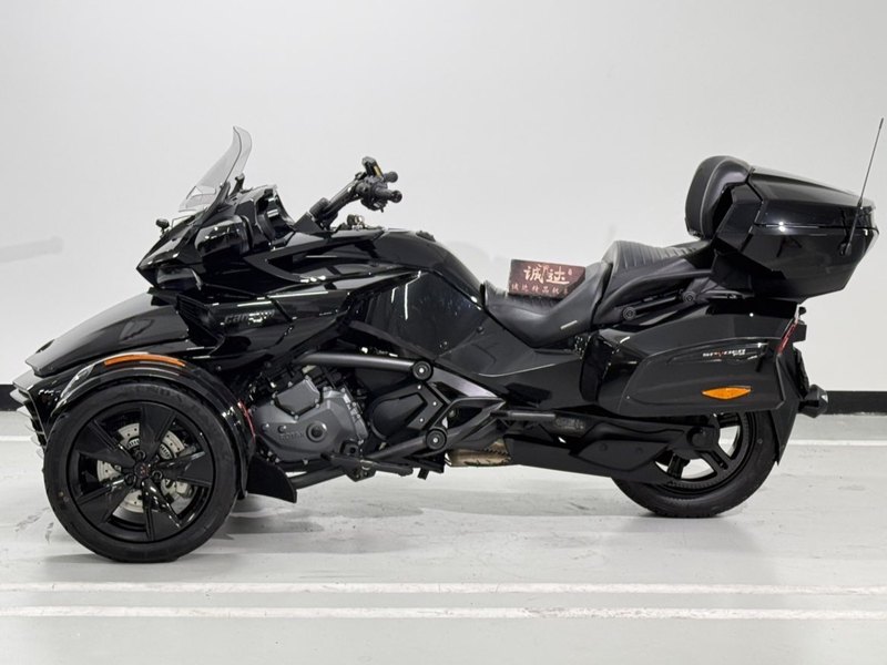 二手庞巴迪Spyder F3 