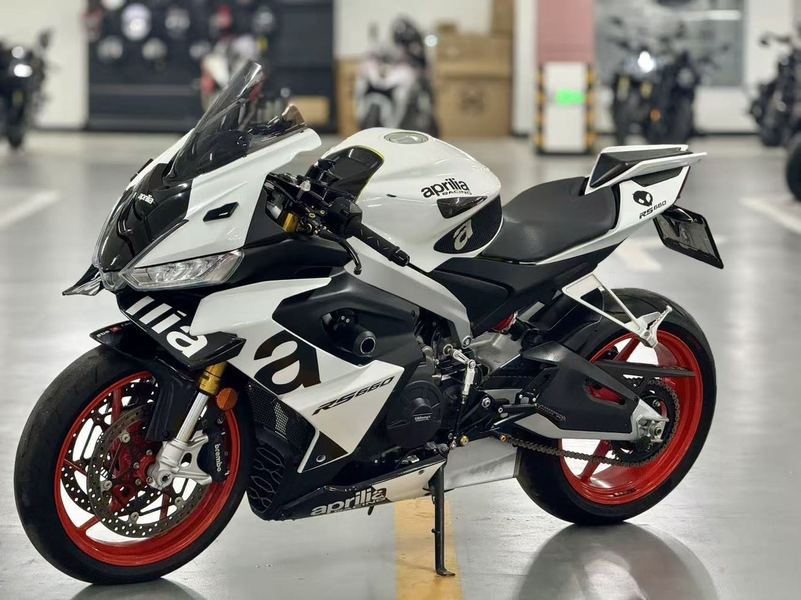 二手阿普利亚RS 660 