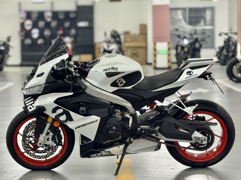 二手阿普利亚RS 660 