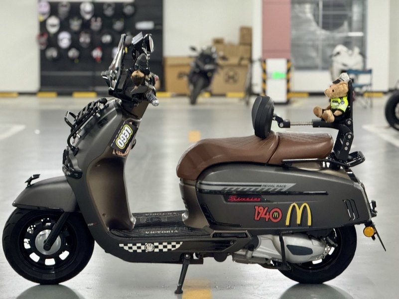 二手维多利亚Sixties 250Si