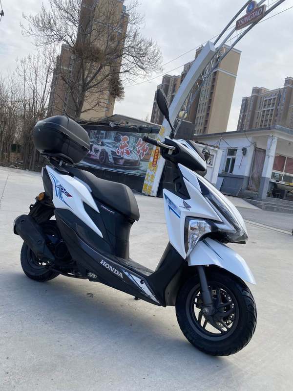 二手新大洲本田裂行 RX125Fi