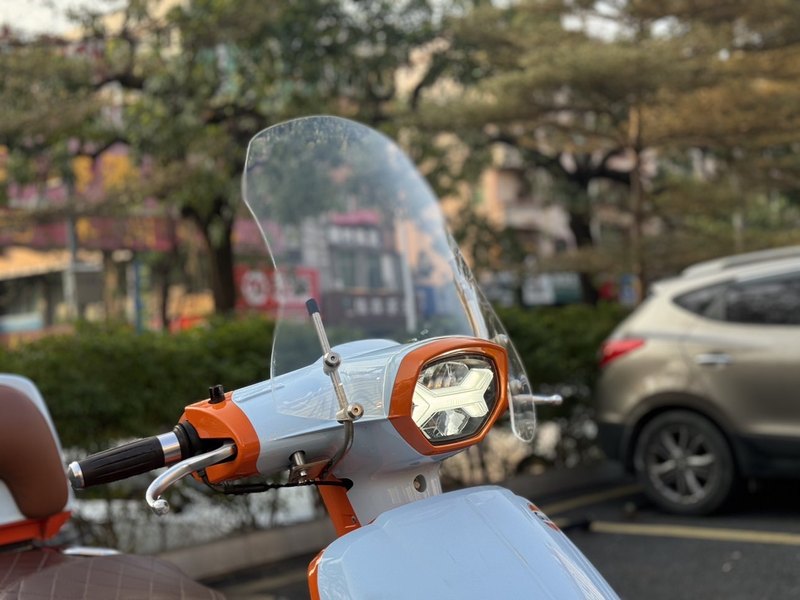 二手维多利亚Sixties 300i