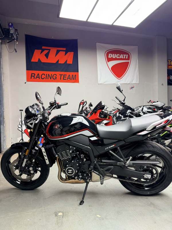 二手张雪机车500F