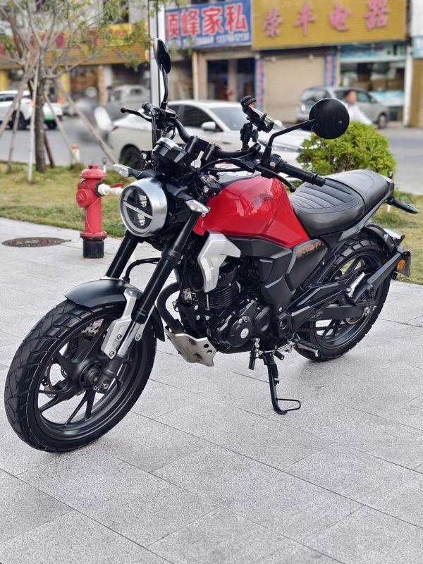 二手新大洲本田CBF190TR