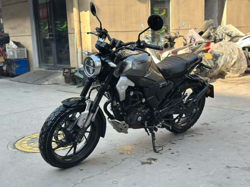 二手新大洲本田CBF190TR