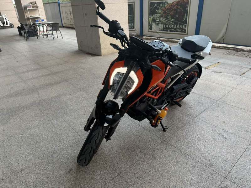 二手KTMR2R390 Duke