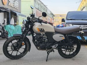 二手建设雅马哈GT150 Fazer