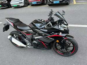 二手豪爵铃木GSX250R