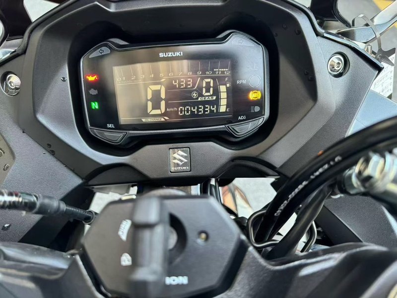 二手豪爵铃木GSX250R