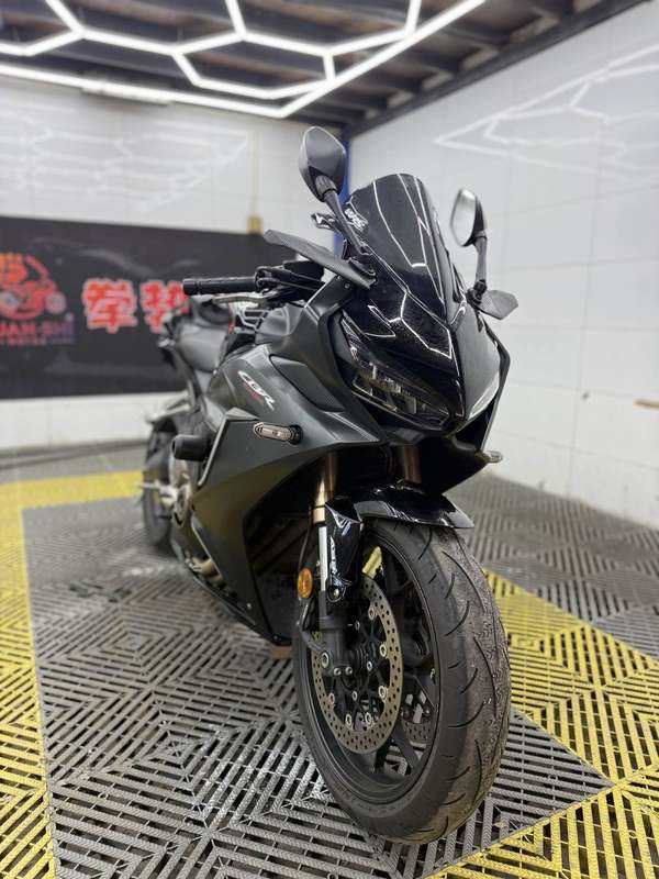 二手本田CBR650R