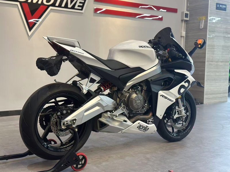 二手阿普利亚RS 660 