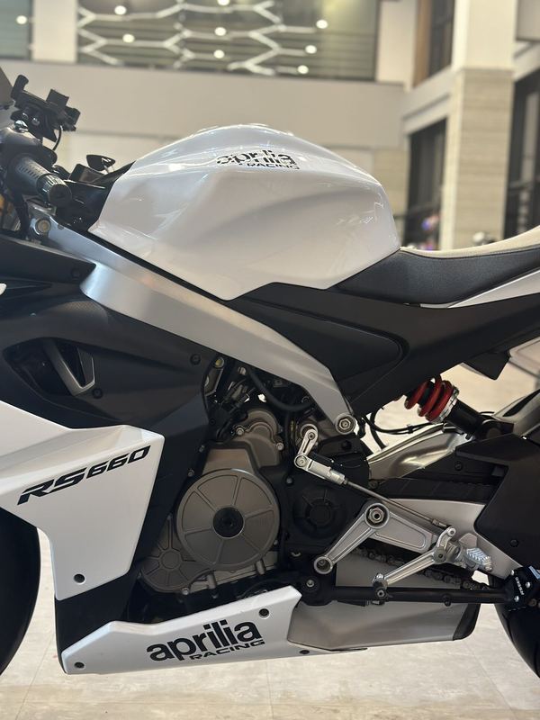 二手阿普利亚RS 660 