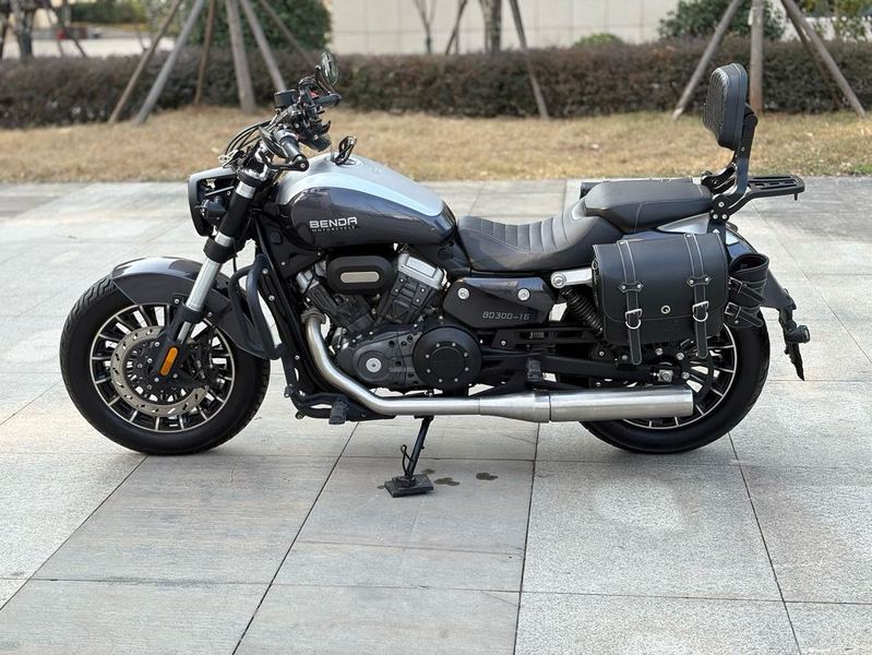 二手奔达Rock300 灰石