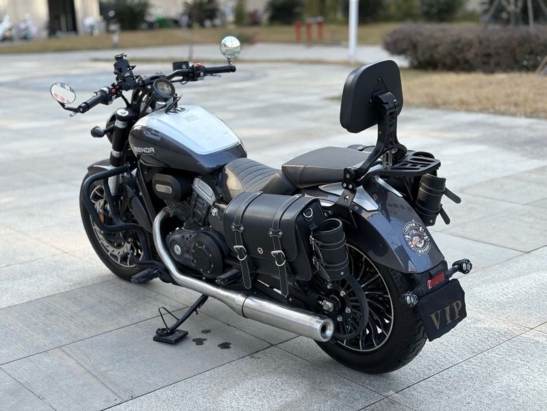 二手奔达Rock300 灰石