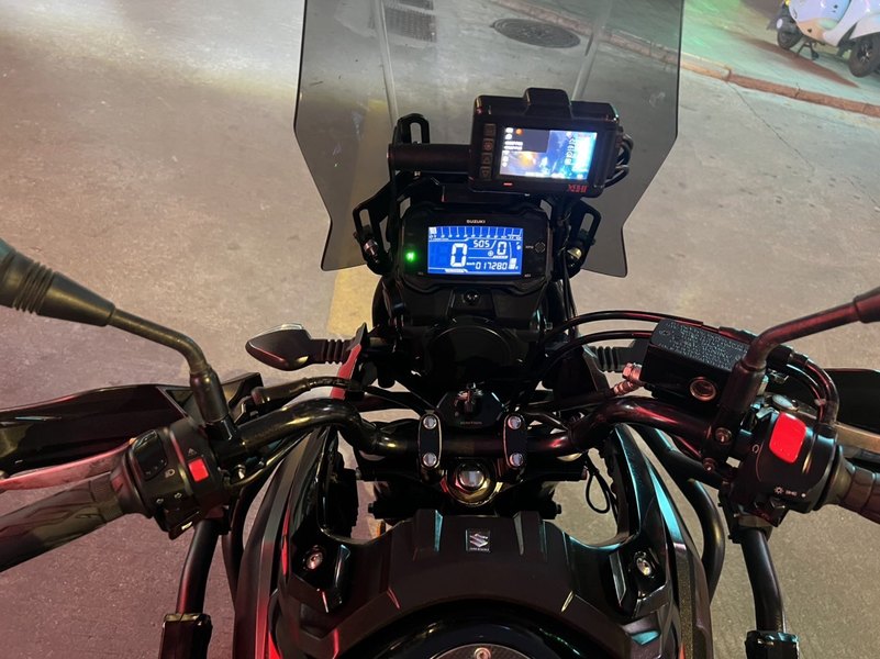 二手豪爵铃木DL250