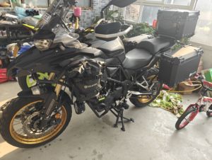 二手贝纳利TRK552