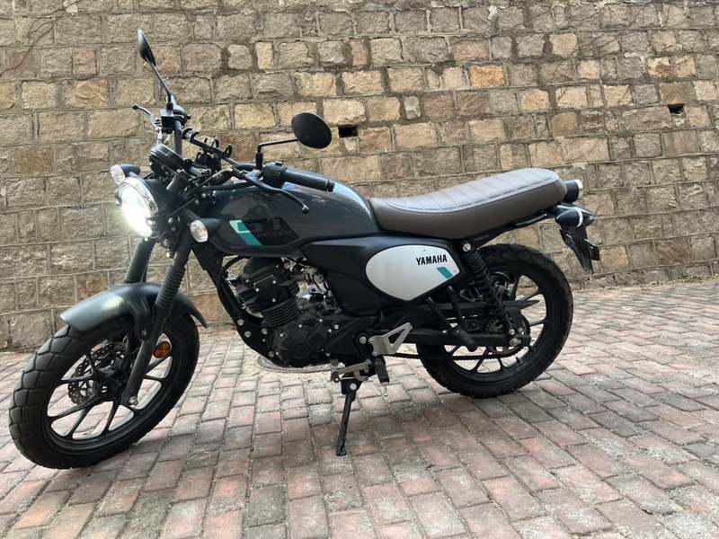 二手建设雅马哈GT150 Fazer