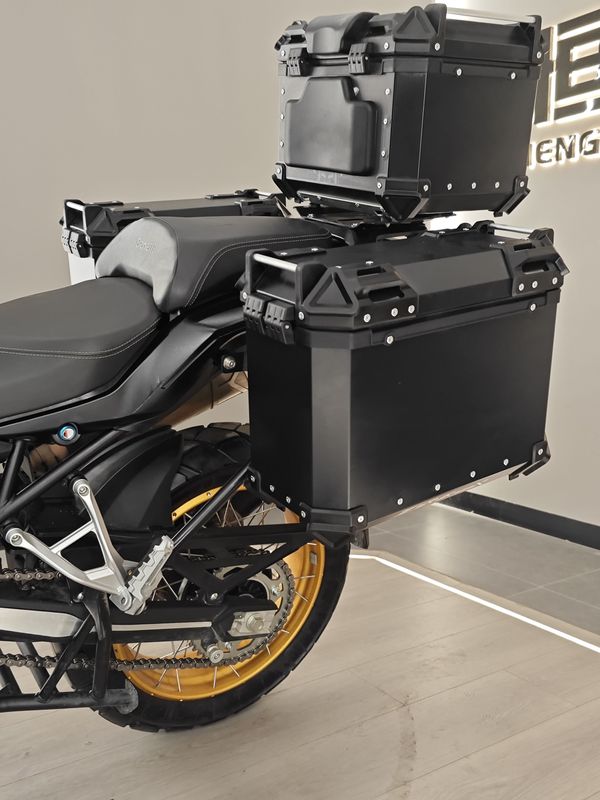 二手贝纳利TRK552