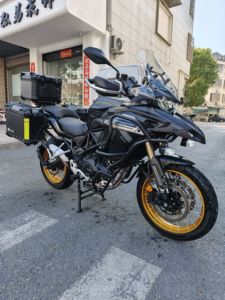 二手贝纳利TRK552