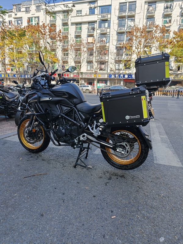 二手贝纳利TRK552