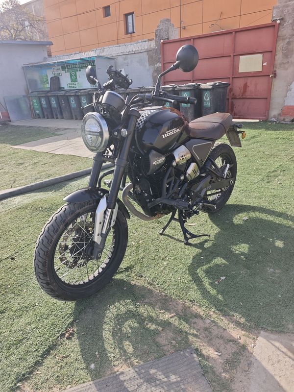 二手五羊本田鸷道 CB190SS