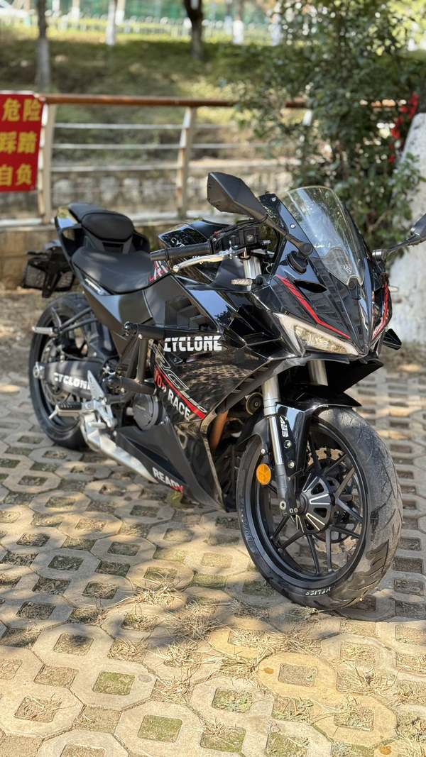 二手赛科龙RC250