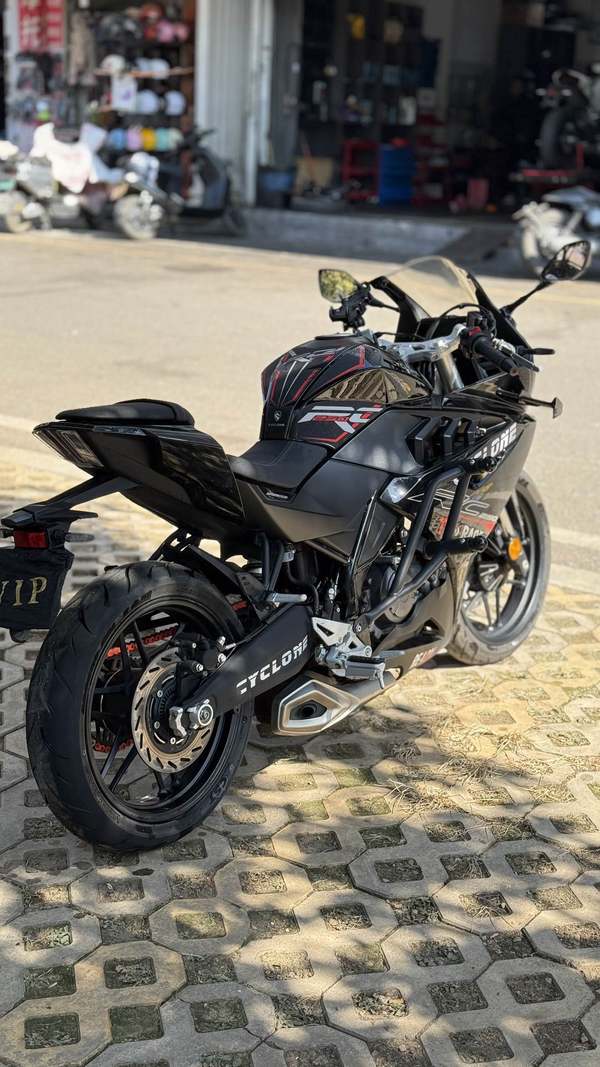 二手赛科龙RC250