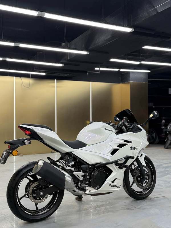 二手川崎Ninja 400