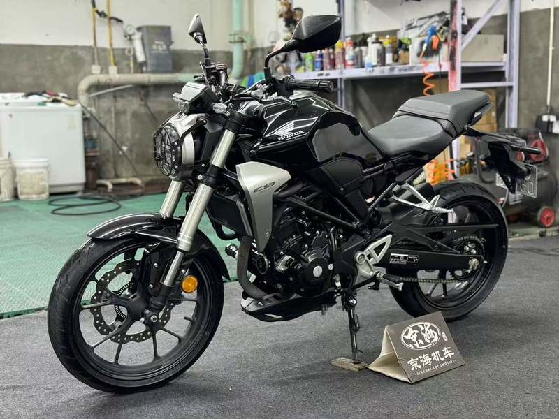 二手本田CB300R