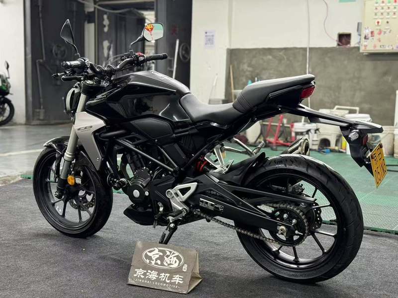 二手本田CB300R