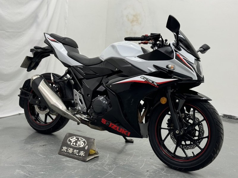 二手豪爵铃木GSX250R