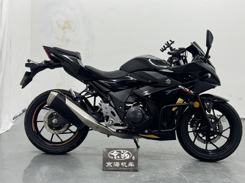 二手豪爵铃木GSX250R
